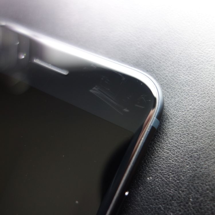��SIM�ե꡼��iPhoneSE3 64GB �ߥåɥʥ��� ����85�� �������¡�
