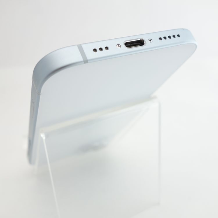 ��SIM�ե꡼��iPhone15 128GB �֥롼 ����88% �������¡�