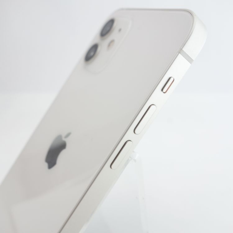 ��SIM�ե꡼��iPhone12 64GB �ۥ磻�� ����91�� �������¡�