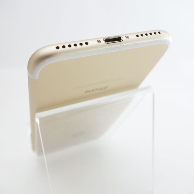 ��SIM�ե꡼��iPhone7 32GB ������� ����100�� �������¡�