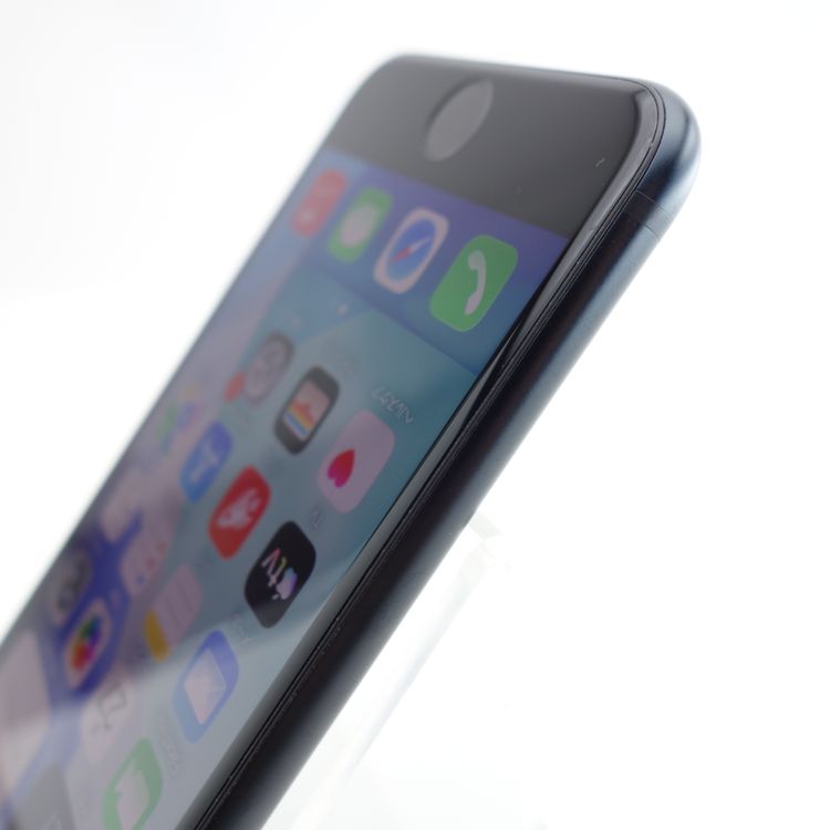 ��SIM�ե꡼��iPhoneSE3 64GB �ߥåɥʥ��� ����89�� �������¡�
