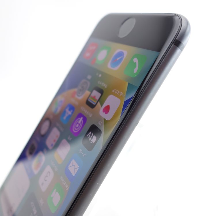 ��SIM�ե꡼��iPhone8 64GB ���ڡ������쥤 ����82�� Apple���ȥ���
