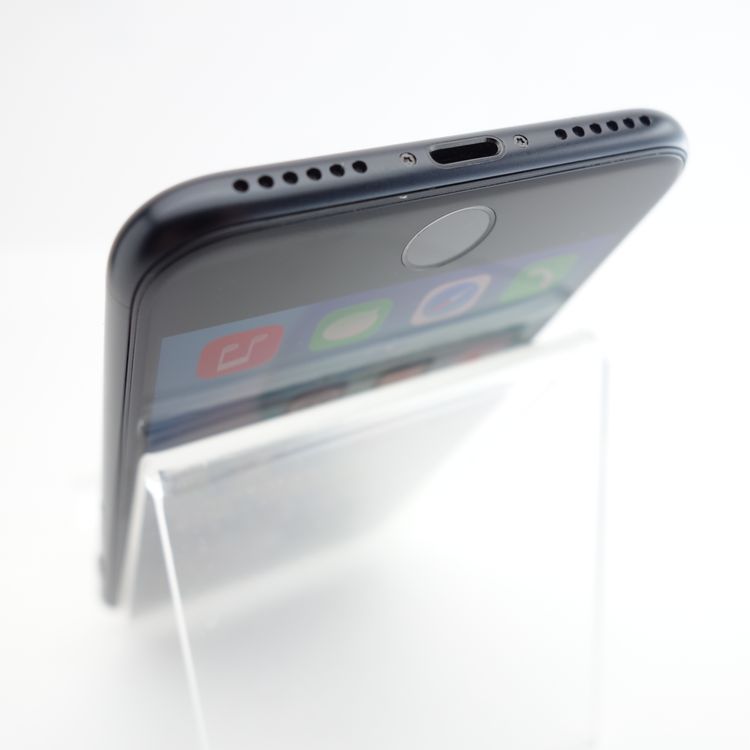 ��SIM�ե꡼��iPhoneSE2 64GB �֥�å� ����91�� �������¡�