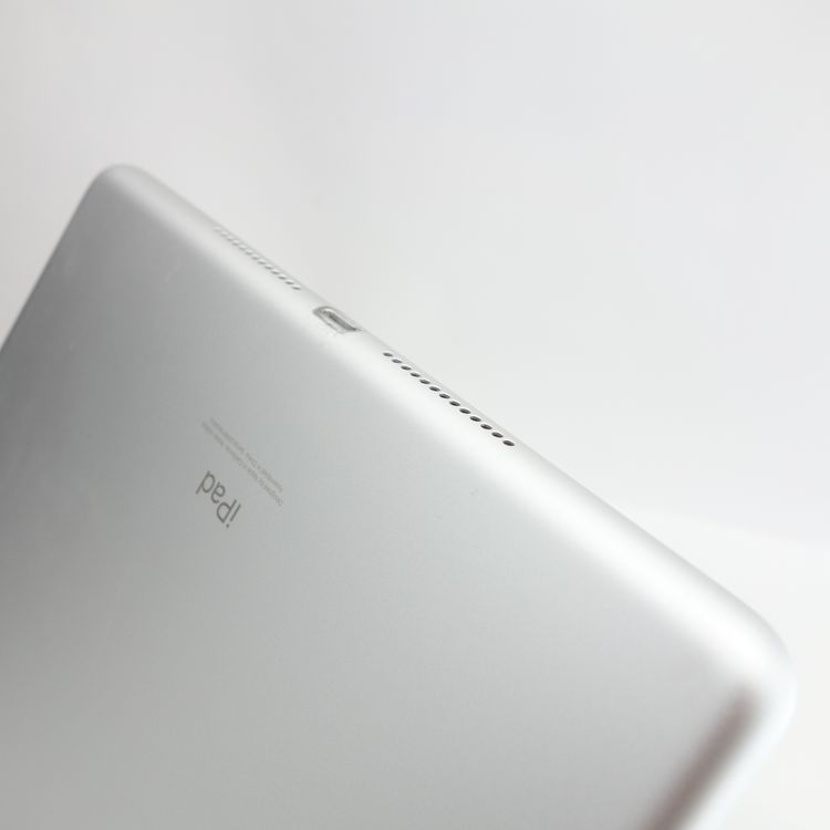 ��10.2�������iPad ��9���� 64GB ����С� ����91�� SIM�ե꡼