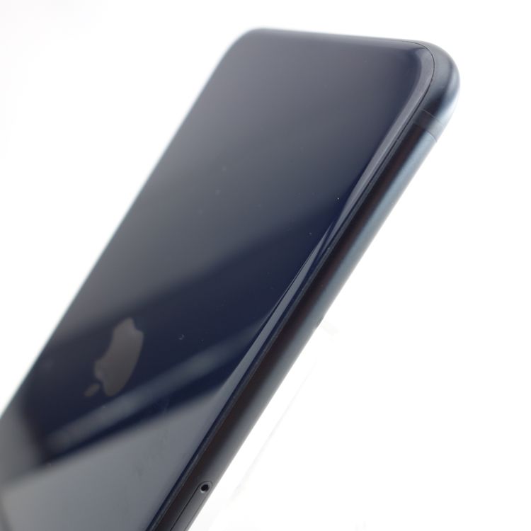 ��SIM�ե꡼��iPhoneSE3 64GB �ߥåɥʥ��� ����96�� �������¡�