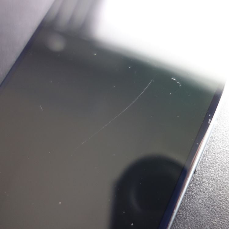 ��SIM�ե꡼��iPhone15 128GB �֥�å� ����85% �������¡�