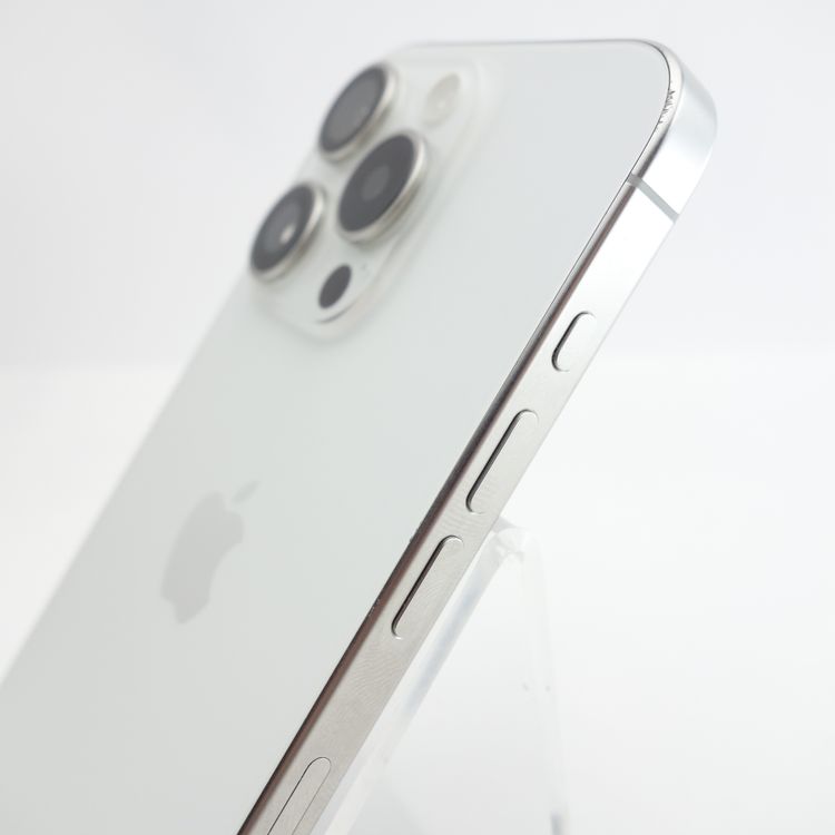��SIM�ե꡼��iPhone15 Pro 256GB �ۥ磻�ȥ����˥��� ����95�� Apple��