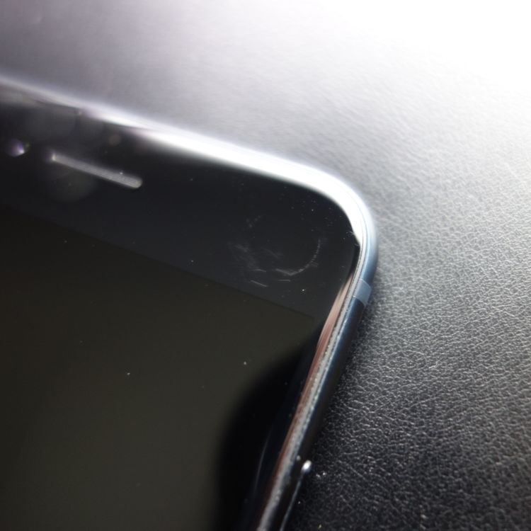 ��SIM�ե꡼��iPhoneSE3 64GB �ߥåɥʥ��� ����87�� �������¡�