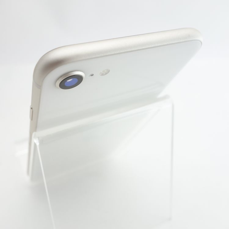��SIM�ե꡼��iPhoneSE3 64GB �������饤�� ����95�� Apple���ȥ���