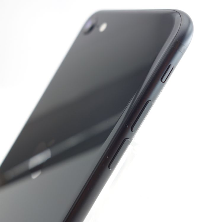 ��SIM�ե꡼��iPhoneSE2 64GB �֥�å� ����90�� �������¡�