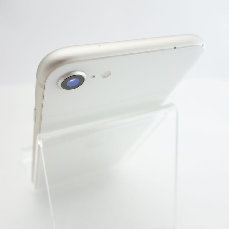 ��SIM�ե꡼��iPhoneSE3 64GB �������饤�� ����91�� �������¡�