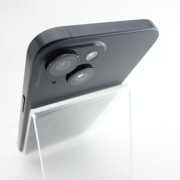 ��SIM�ե꡼��iPhone15 128GB �֥�å� ����86% Apple���ȥ���