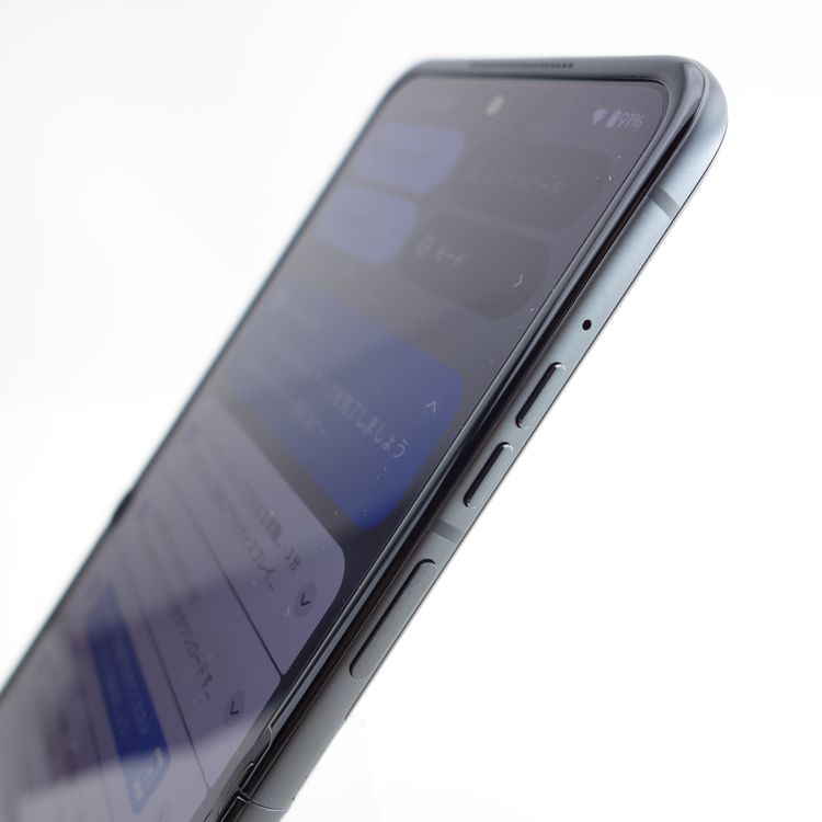 ��SIM�ե꡼��MOTOROLA razr 50s 256GB �����饰�쥤 �������¡�