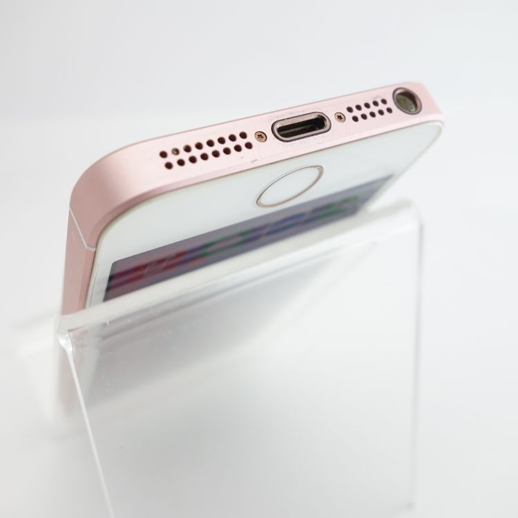 ��SIM�ե꡼��iPhoneSE 32GB ������������� ����100�� �������¡�
