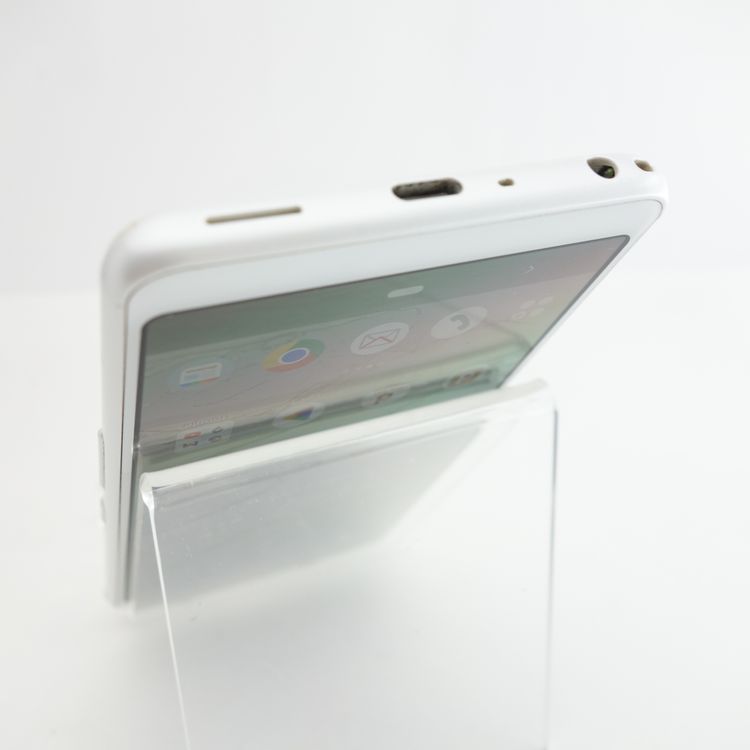 ڥ󥯡arrows Be3 F-02L ۥ磻 ¡ docomo