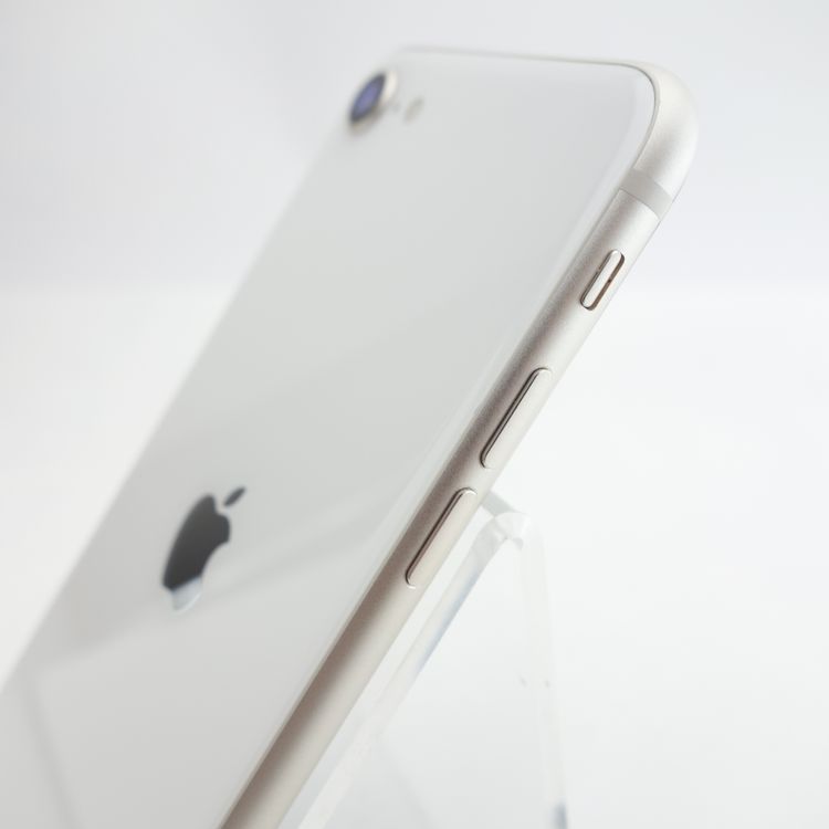 ��SIM�ե꡼��iPhoneSE3 64GB �������饤�� ����95�� �������¡�