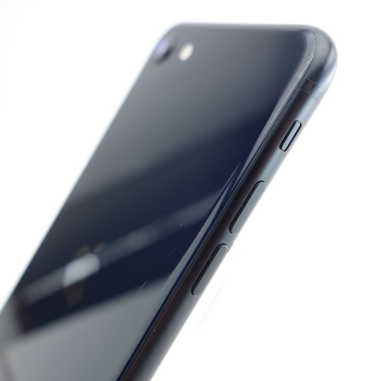 ��SIM�ե꡼��iPhoneSE3 64GB �ߥåɥʥ��� ����97�� �������¡�