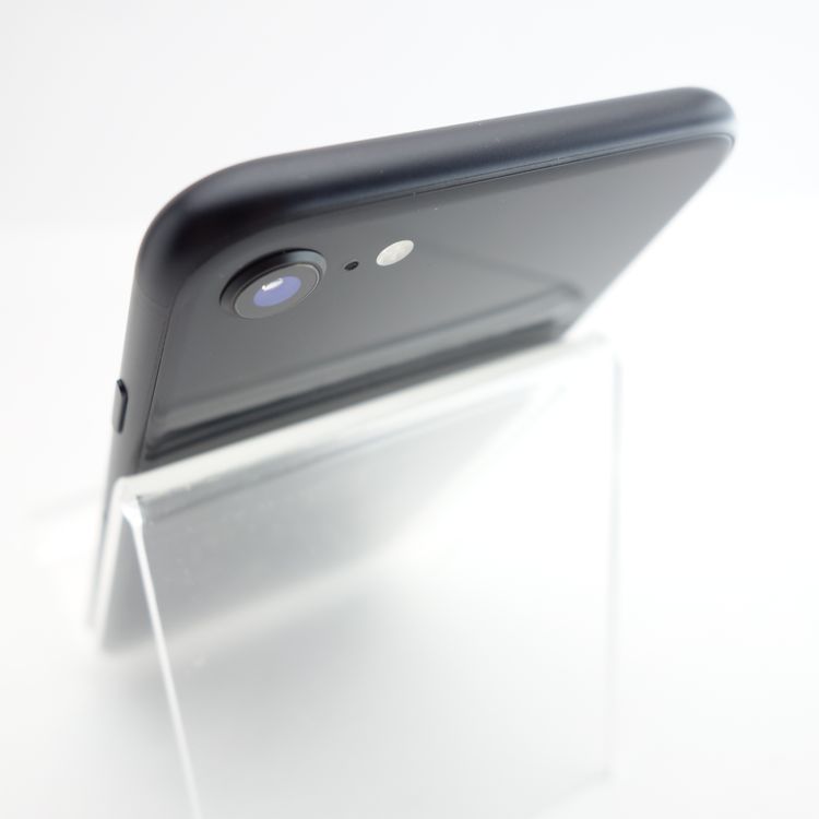 ��SIM�ե꡼��iPhoneSE2 64GB �֥�å� ����99�� �������¡�