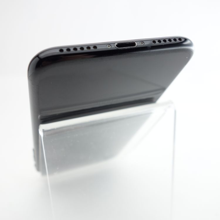 ��SIM�ե꡼��iPhone7 256GB �����åȥ֥�å� ����100�� �������¡�