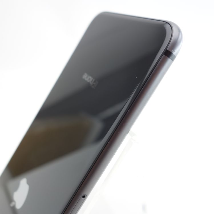 ��SIM�ե꡼��iPhone8 64GB ���ڡ������쥤 ����100�� �������¡�