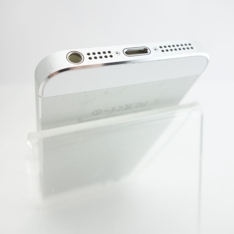 docomoiPhone5S 32GB С 100 ¡
