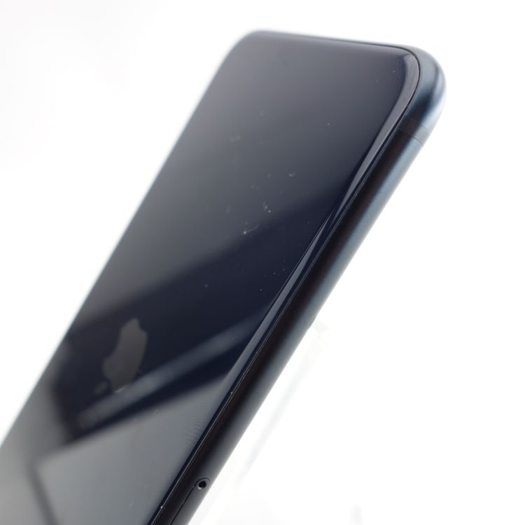 ��SIM�ե꡼��iPhoneSE3 64GB �ߥåɥʥ��� ����96�� �������¡�