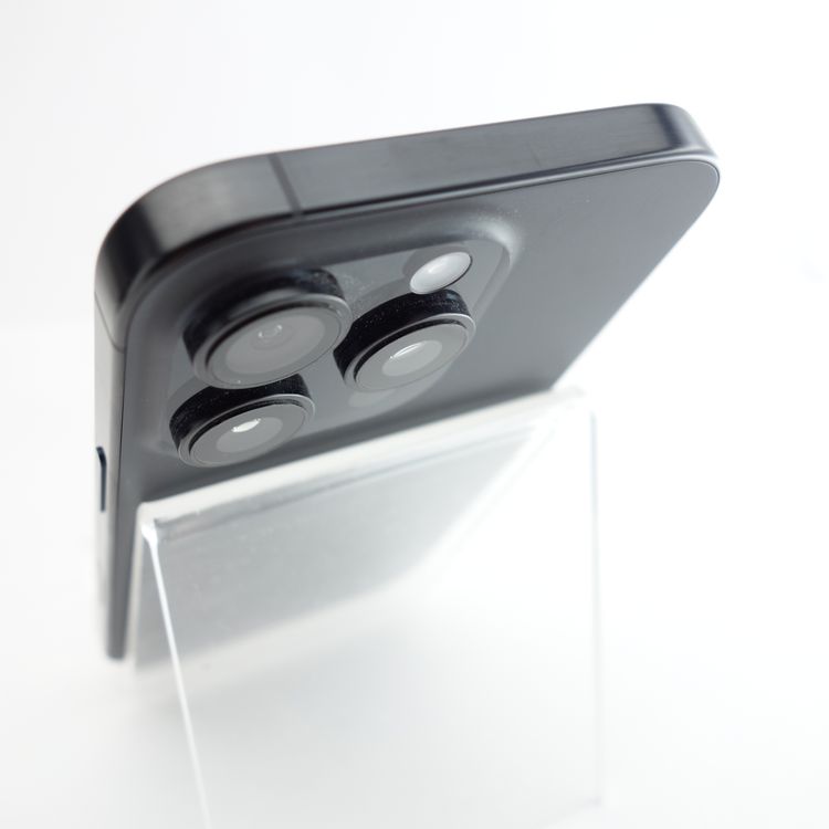 ��SIM�ե꡼��iPhone16 Pro 128GB �֥�å������˥��� ����99��