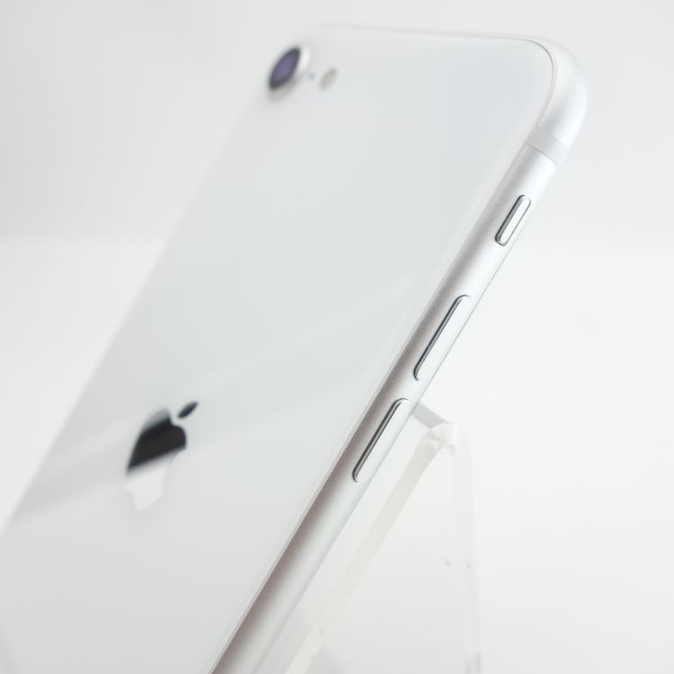 ��SIM�ե꡼��iPhoneSE2 64GB �ۥ磻�� ����87�� �������¡�