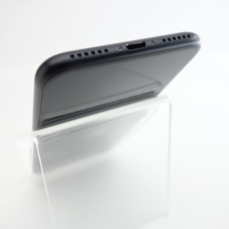 ��SIM�ե꡼��iPhoneSE2 128GB �֥�å� ����96�� �������¡�