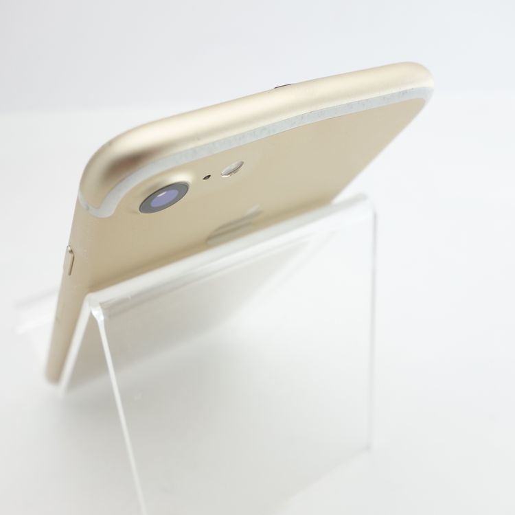 ��SIM�ե꡼��iPhone7 128GB ������� ����100�� �������¡�