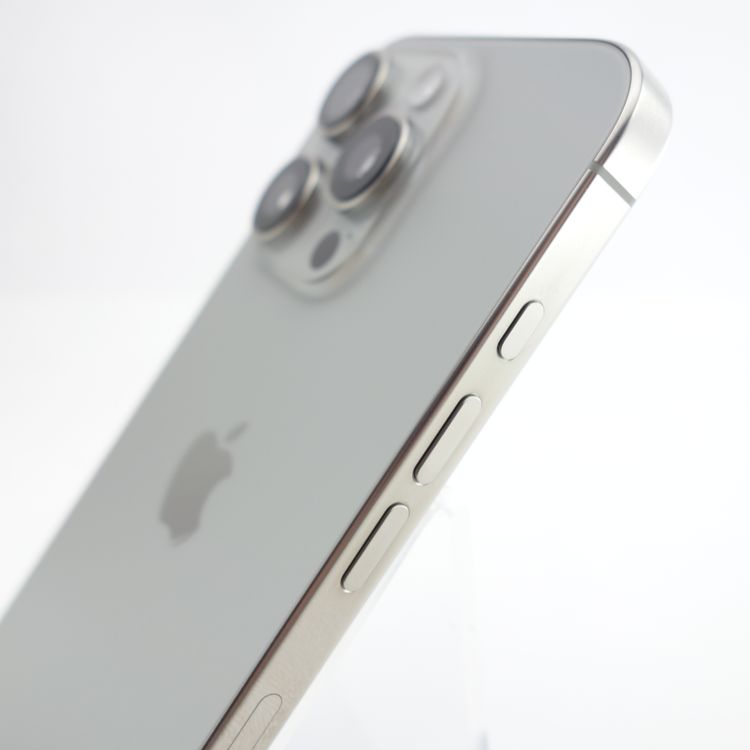 ��SIM�ե꡼��iPhone16 Pro 256GB �ʥ���������˥��� ����92��