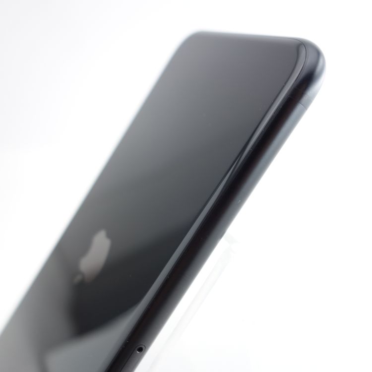 ��SIM�ե꡼��iPhoneSE2 64GB �֥�å� ����94�� �������¡�