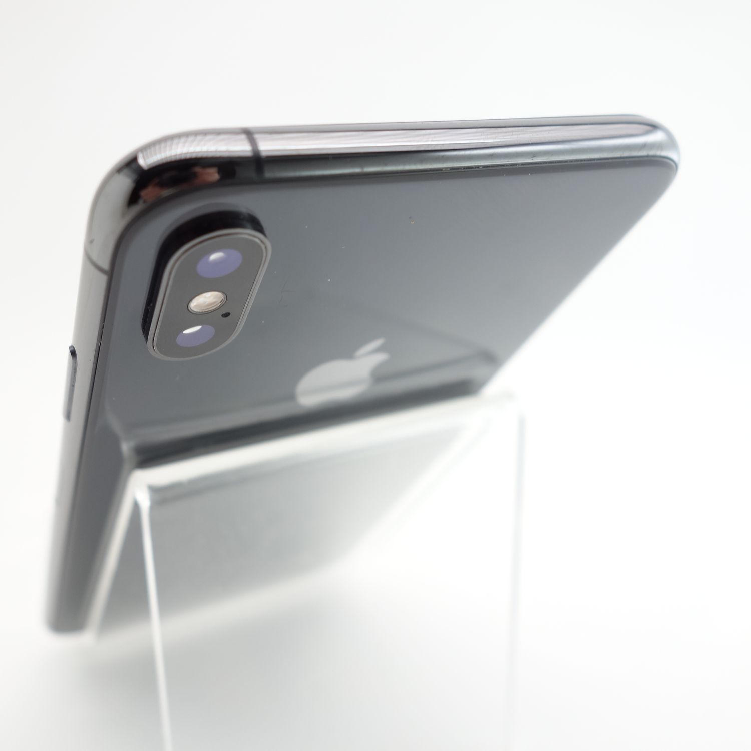 iPhoneXS Max[256GB] SIMロック解除 docomo スペースグレイ  