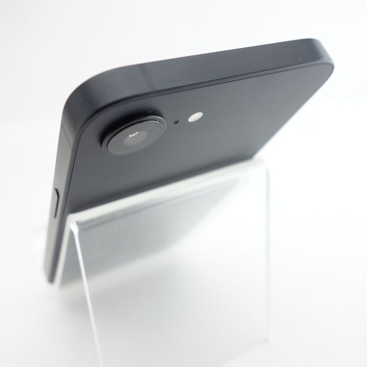 ��SIM�ե꡼��iPhone16e 128GB �֥�å� ����100�� ���������ݾ�