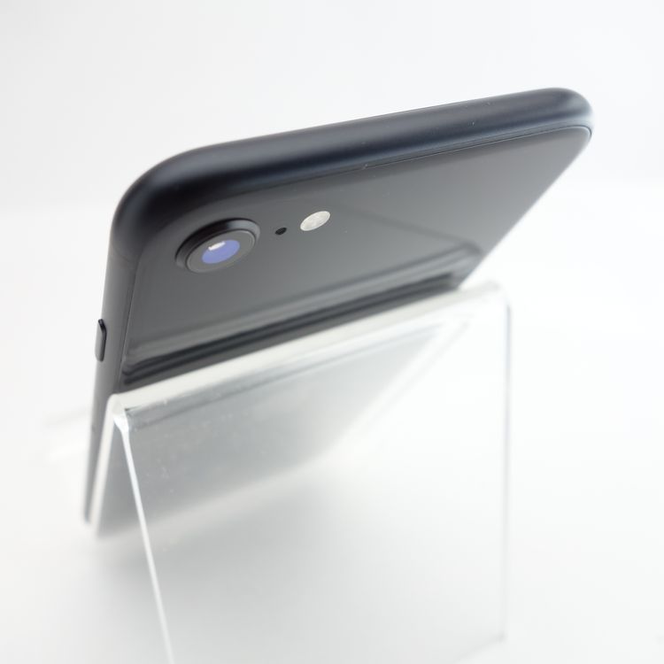 ��SIM�ե꡼��iPhoneSE2 64GB �֥�å� ����100�� �������¡�