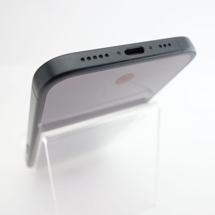 ��SIM�ե꡼��iPhone15 128GB �֥�å� ����88% �������¡�