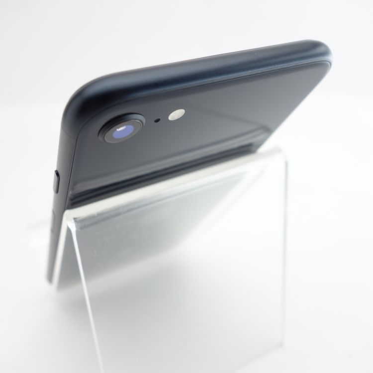 ��SIM�ե꡼��iPhoneSE3 64GB �ߥåɥʥ��� ����96�� �������¡�