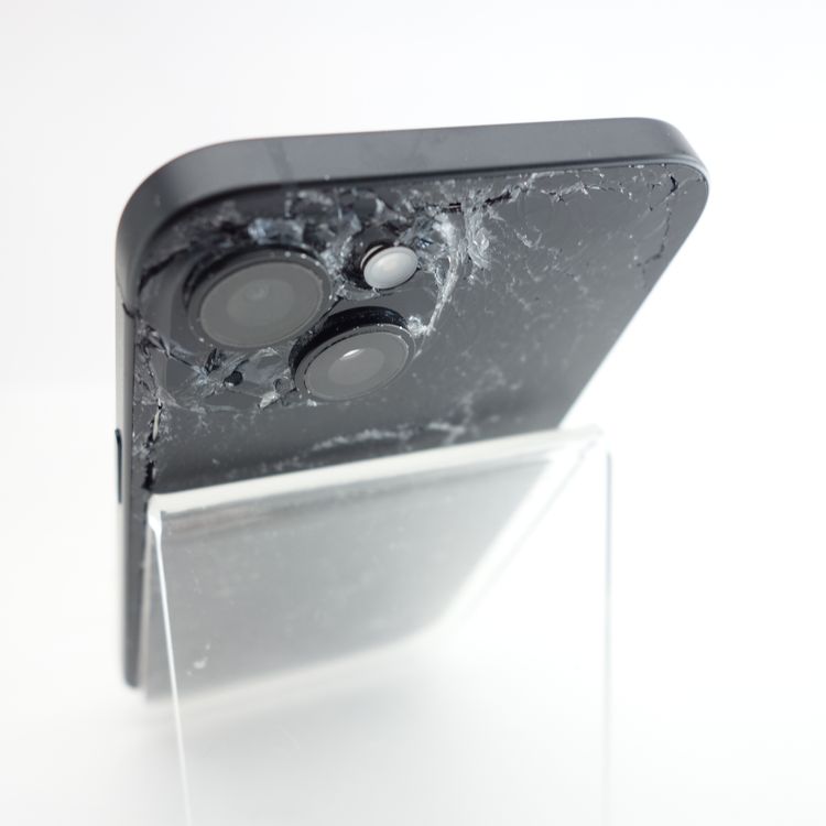 ڥ󥯡iPhone15 128GB ֥å 97 ¡ ̳