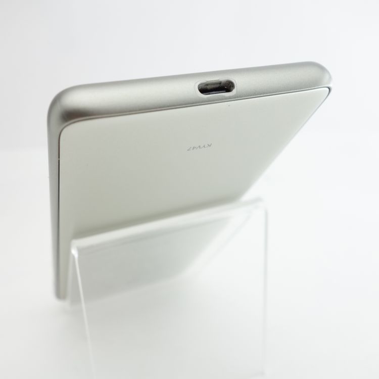 ��SIM�ե꡼��BASIO 4 KYV47 �����ѥ󥴡���� �������¡� au��