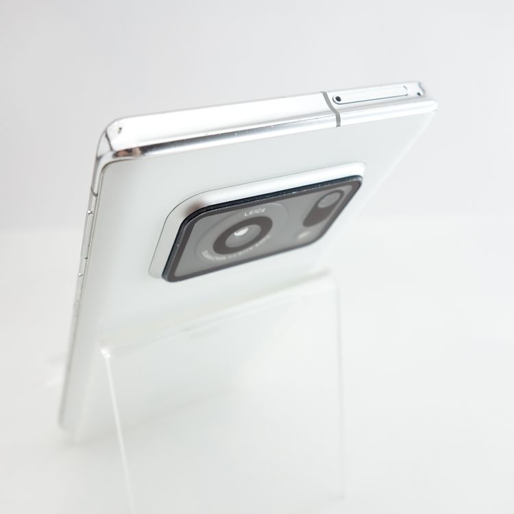 SIMե꡼AQUOS R6 SH-51B ۥ磻 ¡ docomo