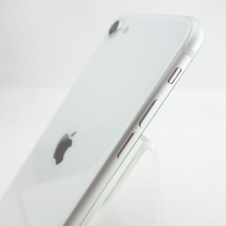 ��SIM�ե꡼��iPhoneSE2 128GB �ۥ磻�� ����86�� �������¡�