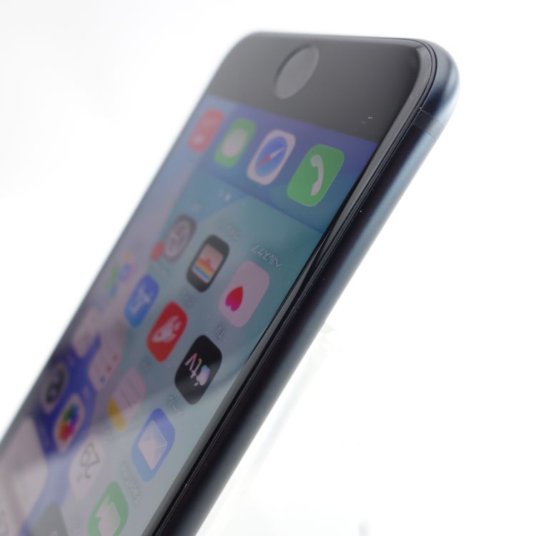 ��SIM�ե꡼��iPhoneSE3 64GB �ߥåɥʥ��� ����86�� �������¡�