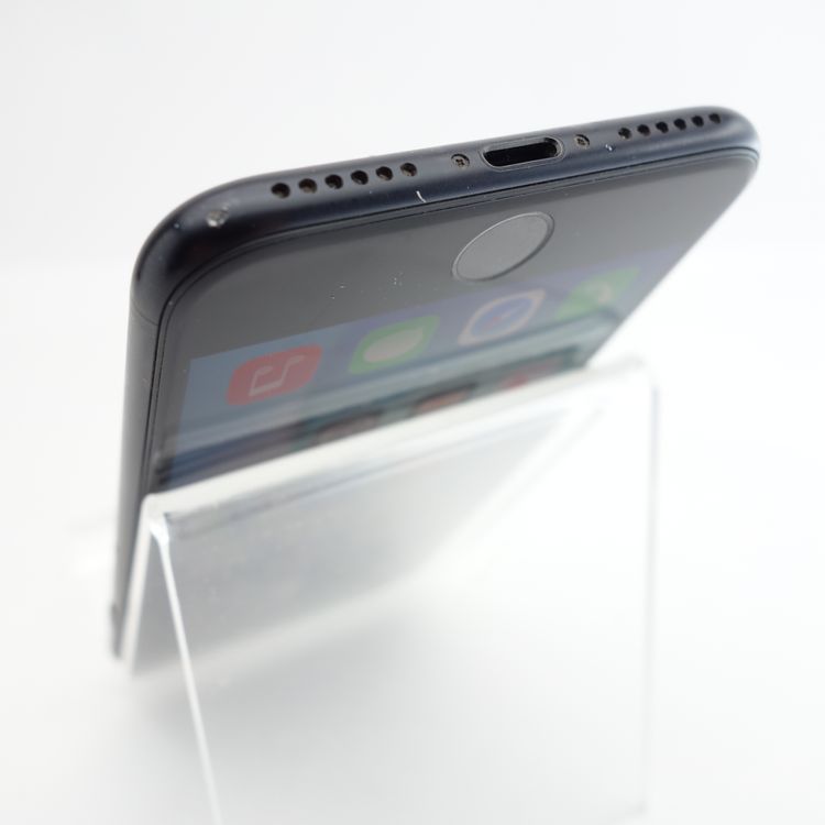 ��SIM�ե꡼��iPhoneSE2 64GB �֥�å� ����92�� �������¡�
