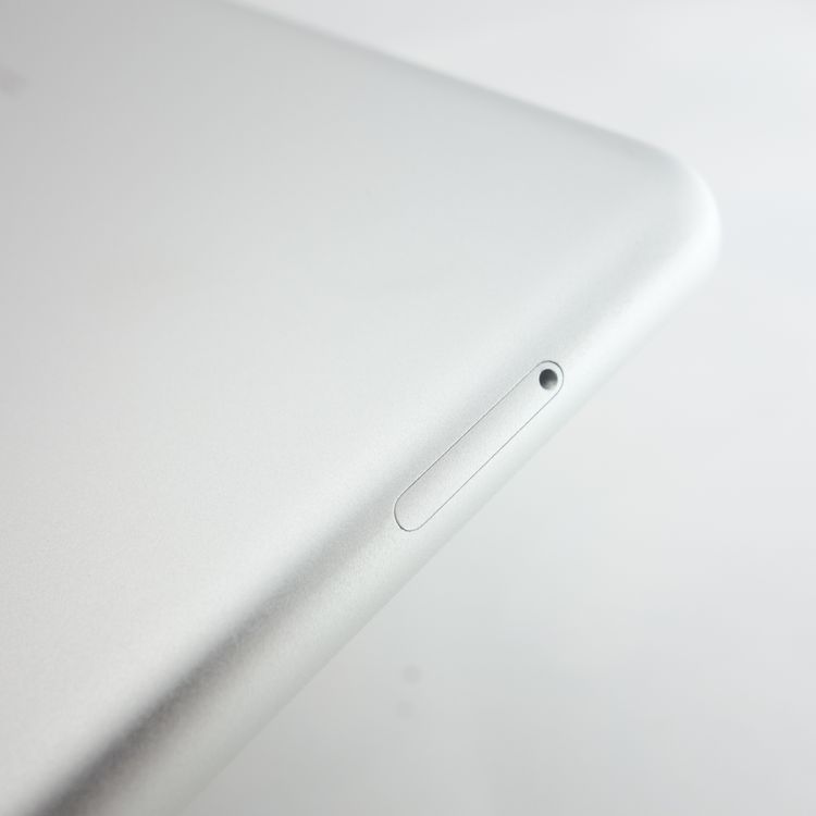 ��10.2�������iPad ��7���� 32GB ����С� ����100�� SIM�ե꡼