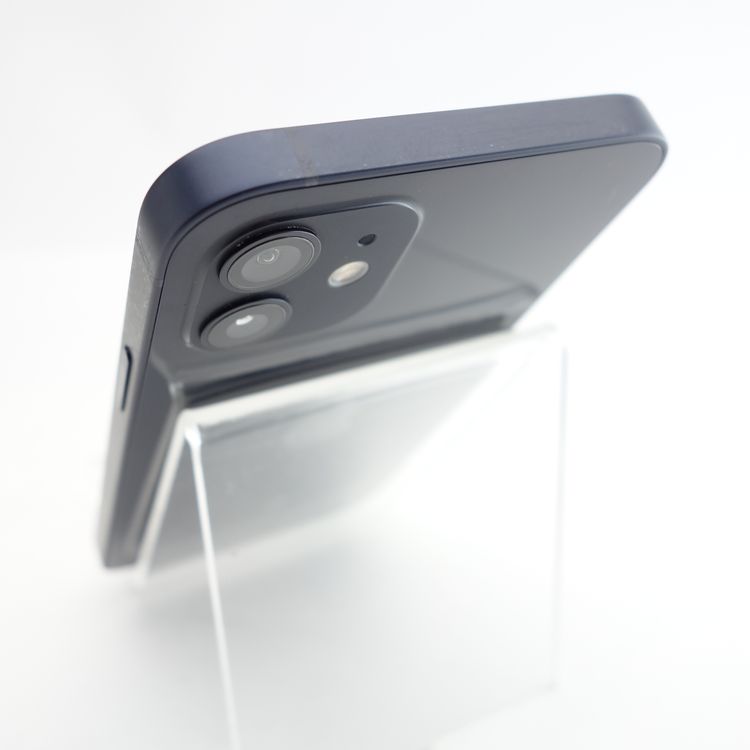 ��SIM�ե꡼��iPhone12 128GB �֥�å� ����95�� �������¡�