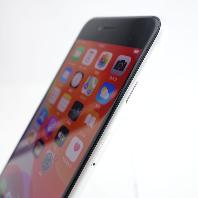 ��SIM�ե꡼��iPhoneSE2 64GB �ۥ磻�� ����100�� �������¡�