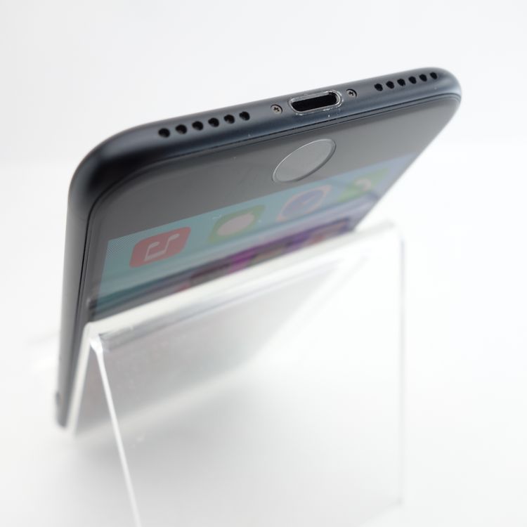 ��SIM�ե꡼��iPhoneSE2 64GB �֥�å� ����86�� �������¡�