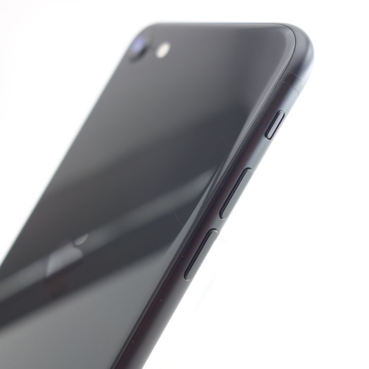 ��SIM�ե꡼��iPhoneSE2 64GB �֥�å� ����94�� �������¡�