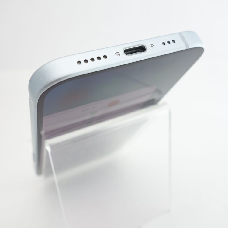 ��SIM�ե꡼��iPhone15 128GB �֥롼 ����86% �������¡�