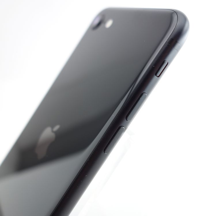 ��SIM�ե꡼��iPhoneSE2 64GB �֥�å� ����90�� �������¡�